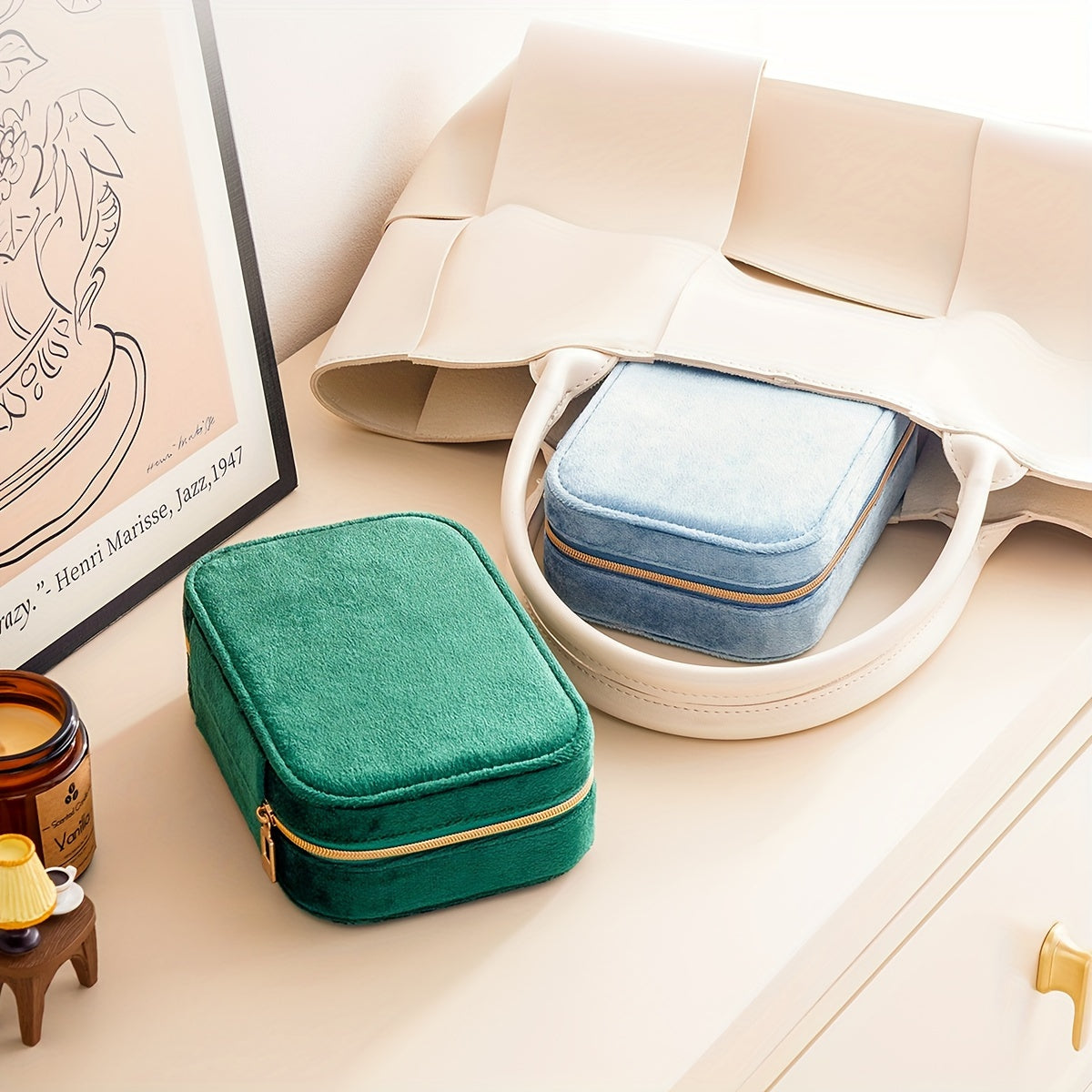 Zipper bilan uch qavatli velur zargarlik buyumlarini saqlash qutisi, uzuklar, sirg‘alar, taqinchoqlar, taqinchoqlar va aksessuarlar uchun