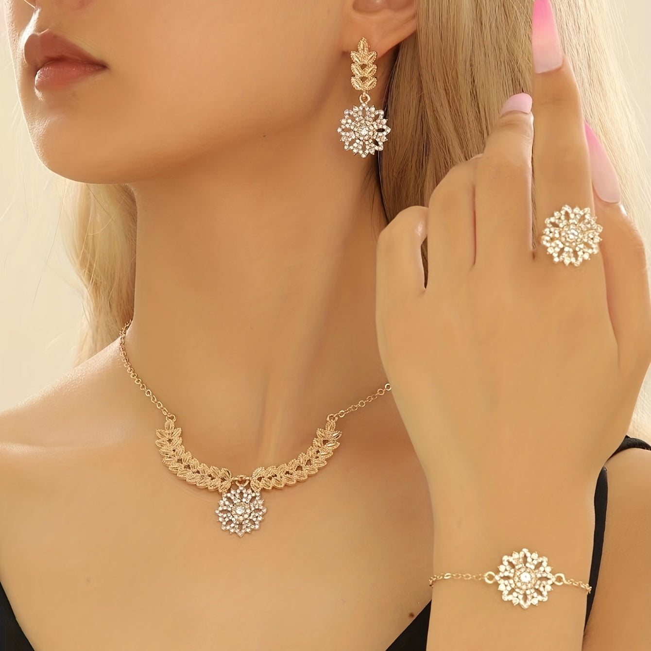 Conjunto de joyería bohemia floral con pendientes de diosa griega de rhinestone, pulsera y anillo para mujer