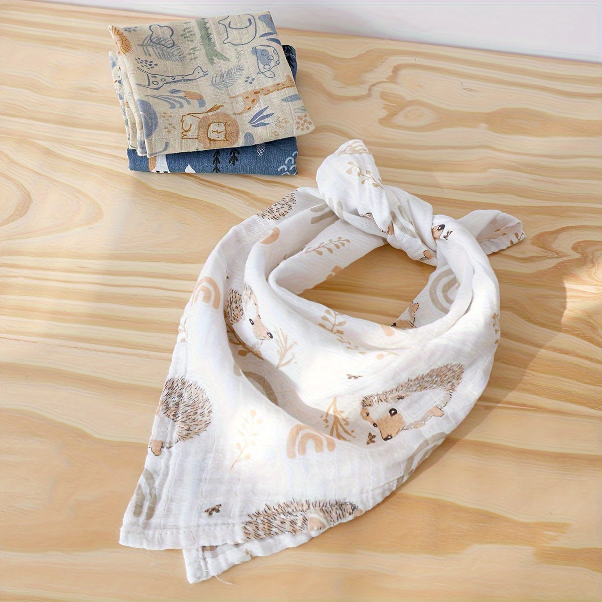 5 ta ko'p funksiyali muslin o'ralgan ovqat berish burp matolari, 60*60 sm o'lchamda, yuz va qo'llar uchun mukammal yumshoq paxta bambukdan tayyorlangan.