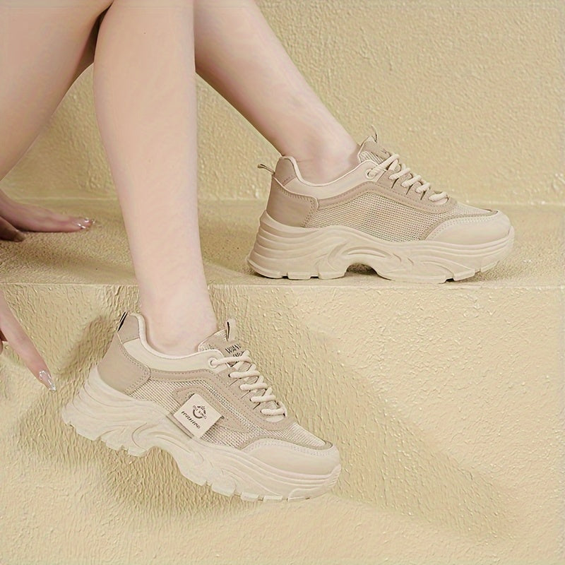 Women's Breathable Casual Flat Sneakers with Lace-Up Closure