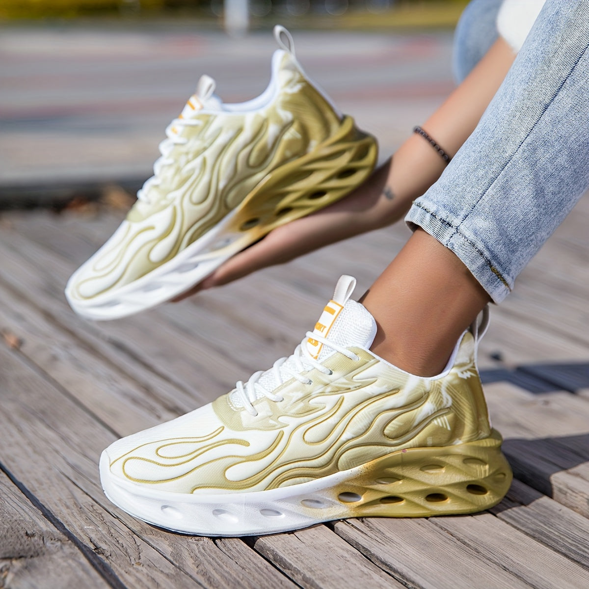 Men and Women Casual Lightweight EVA Running Shoes