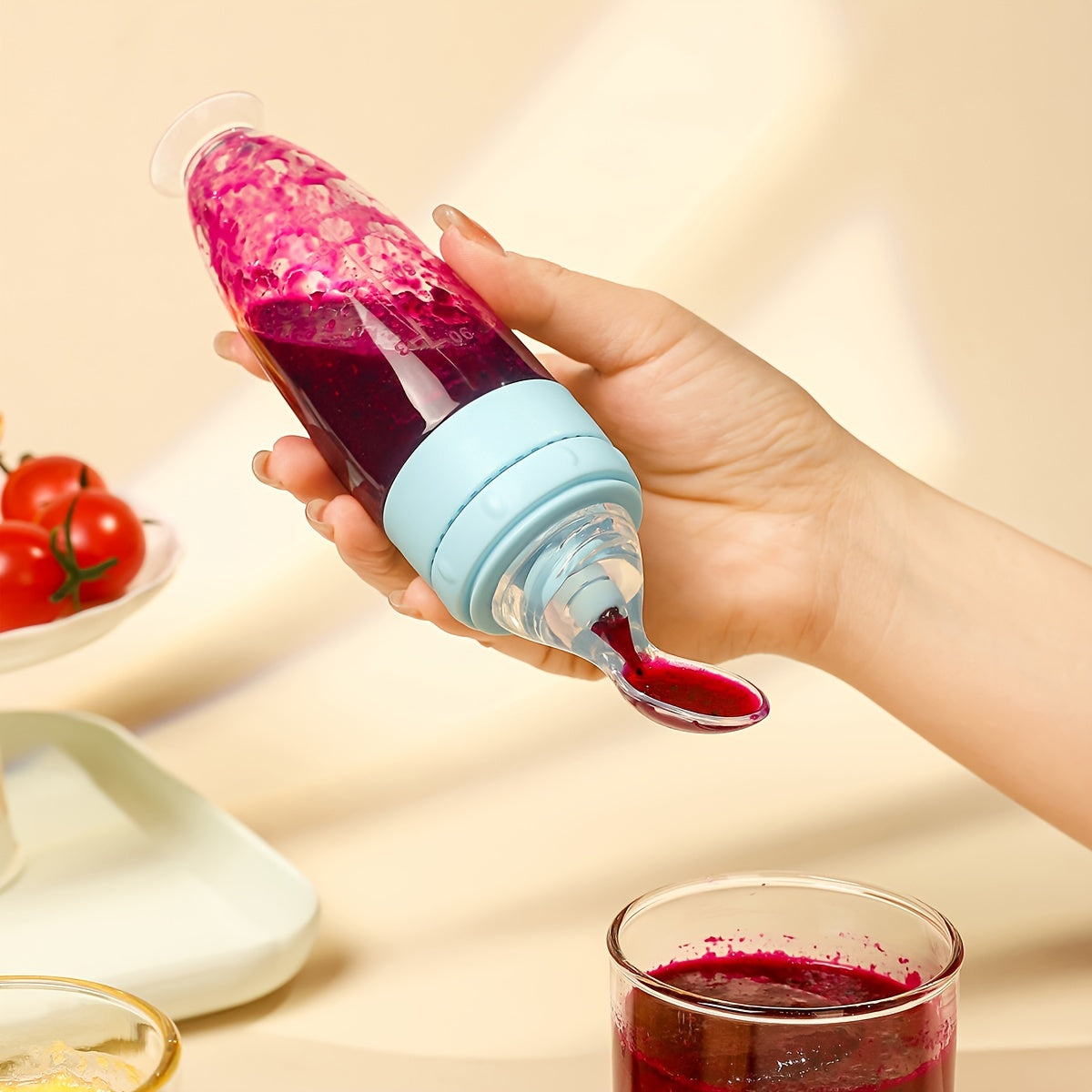 90ml Silicone Baby Feeding Bottle with Soft Spoon Head Self-Feeding Squeeze and Suction Cup in White Red Blue Yellow