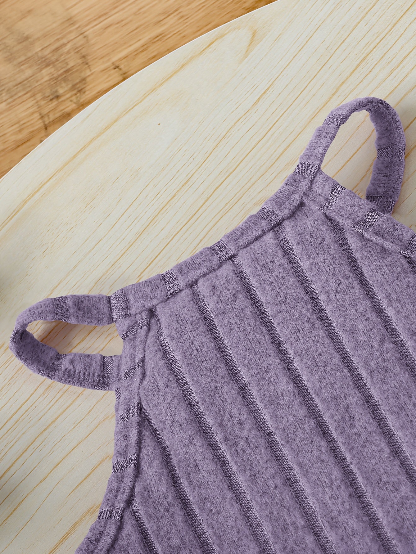 Летний комплект для девочек включает топ-корсет и фиолетовые шорты из трикотажной ткани, моется в машине, подходит для активного отдыха