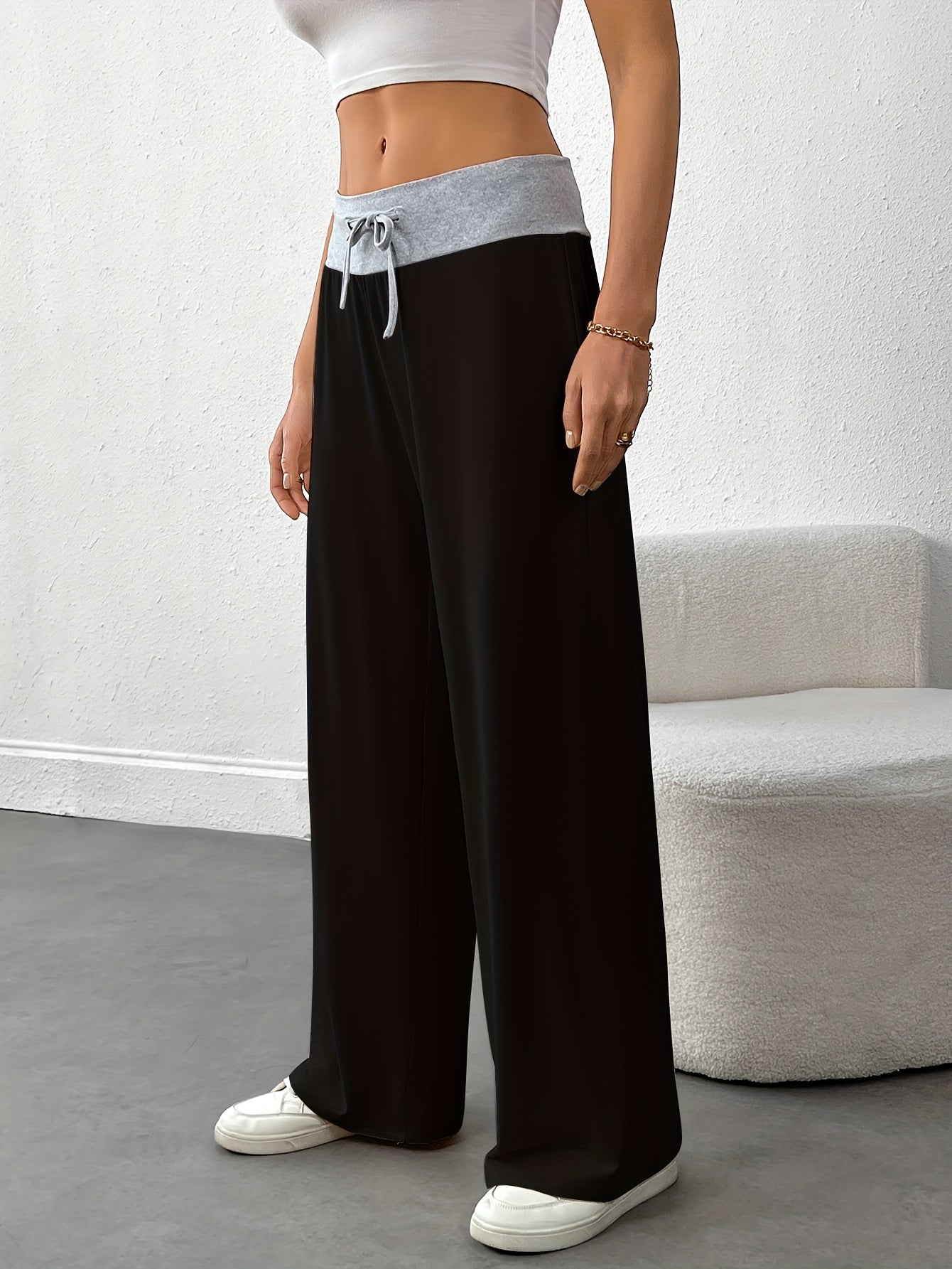 Plus Size Women's Lightweight High-Waisted Drawstring Yoga Pants Set