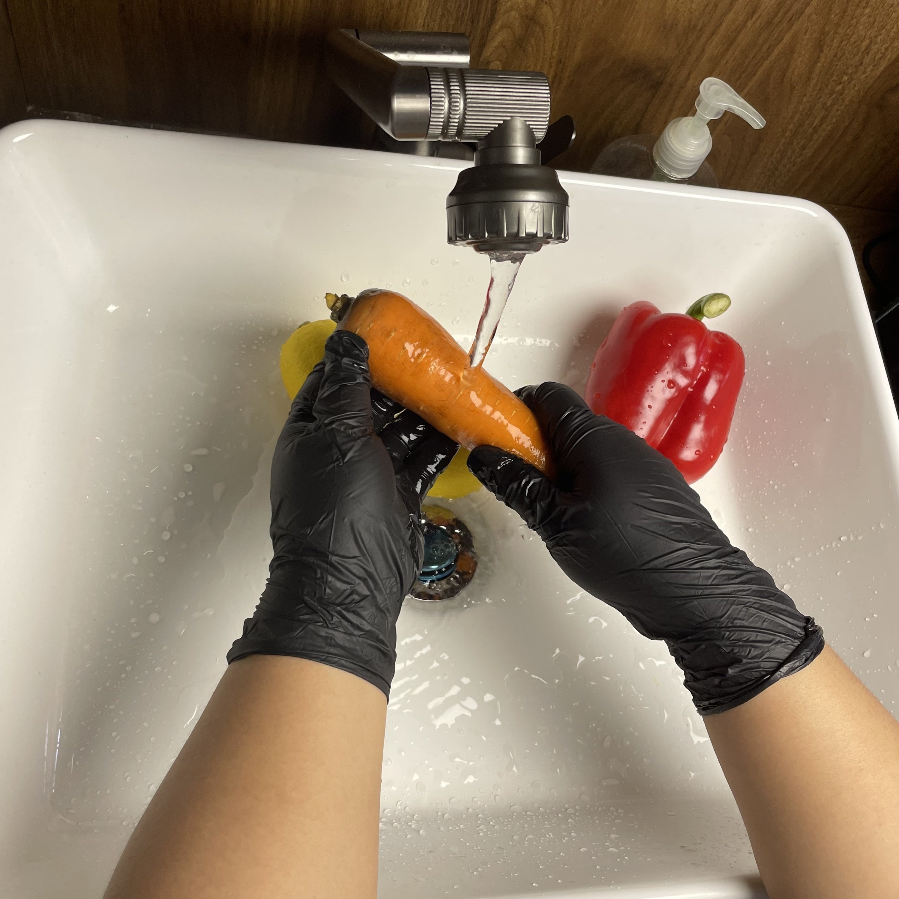 Qora Nitril qo‘lqoplar, to‘plamda 30, 50 yoki 100 dona, tozalash, tirnoq parvarishi va uy hayvonlarini parvarish qilish uchun