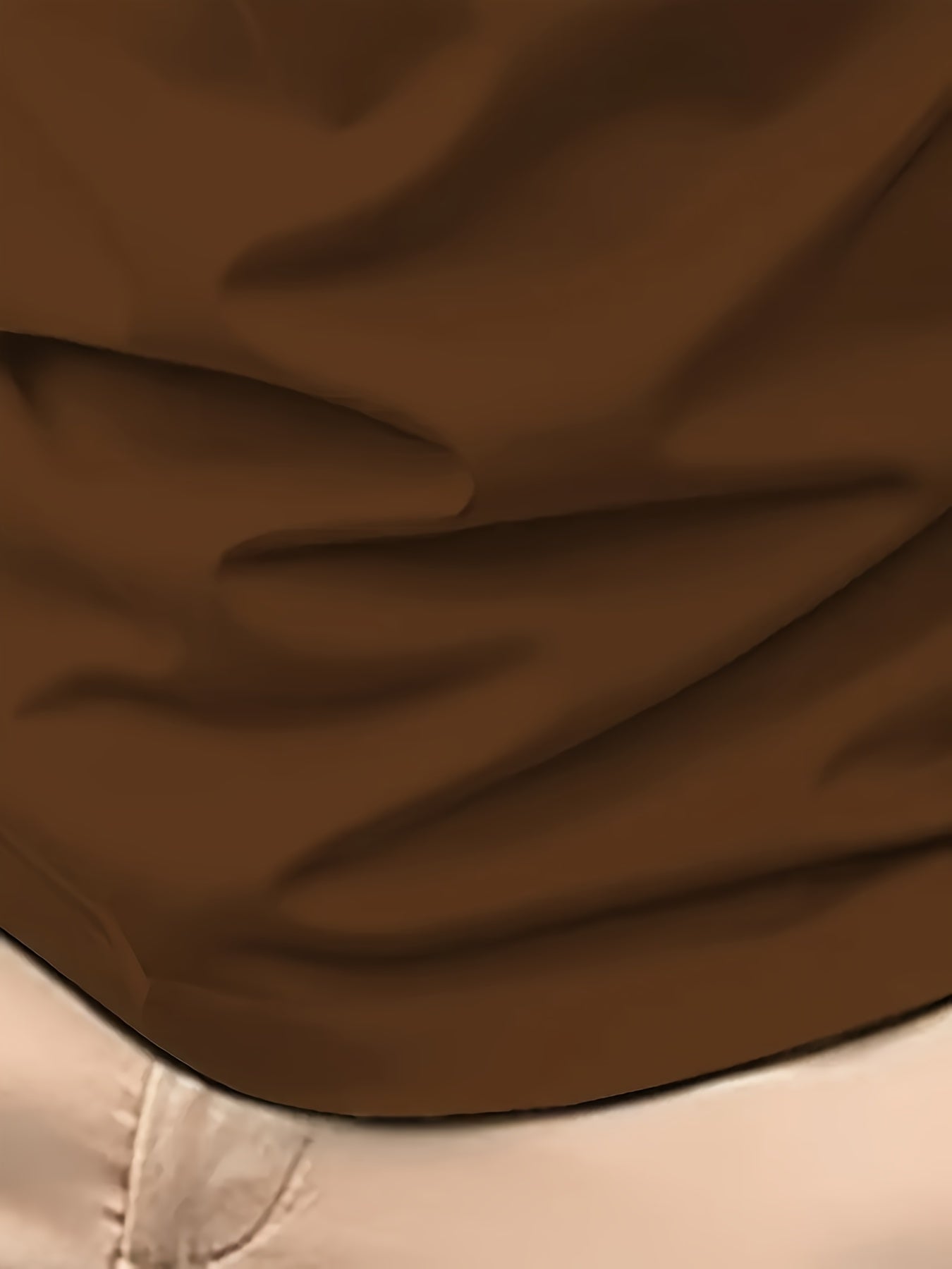 Erkaklar yozgi tasodifiy qisqa yengli polo ko'ylagi, polyester to'qima matosidan tayyorlangan, biroz cho'ziluvchan, butun yuzada bosma, yengil yaka, tugma tafsiloti, oddiy moslik. Zamonaviy ko'p rangli dizayn.