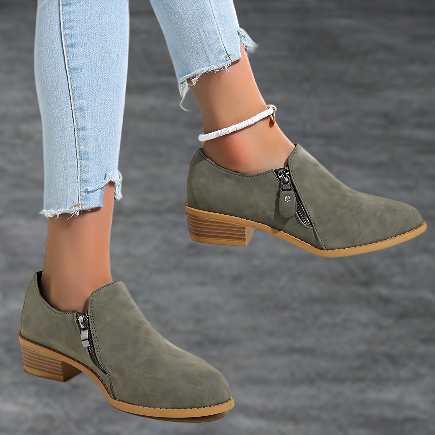 Women's Retro Western Slip-On Ankle Boots Faux Cover Rubber Sole All-Season