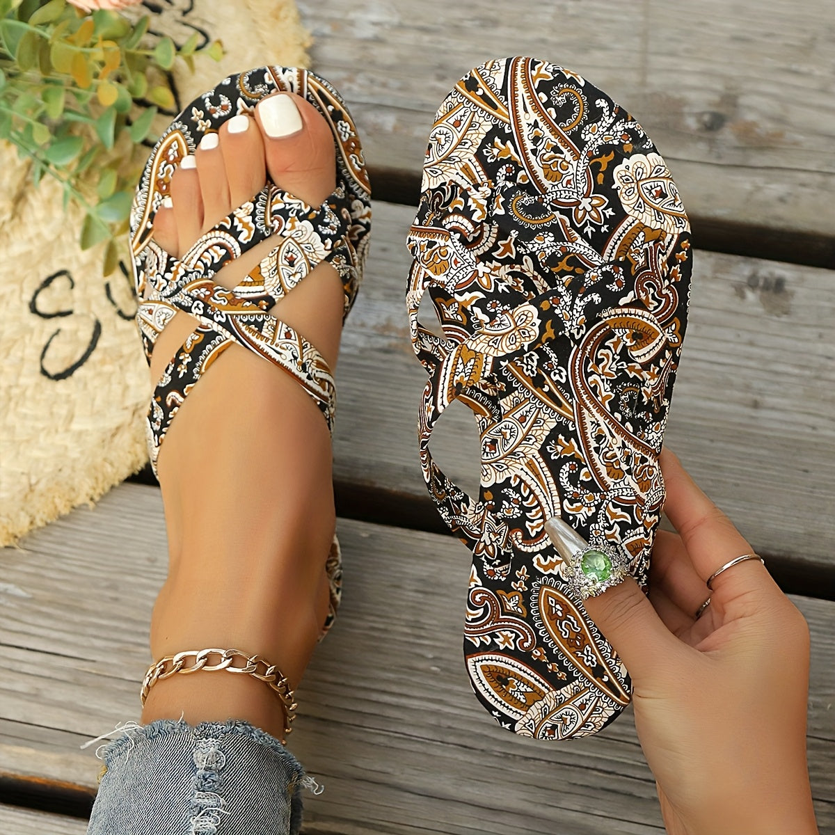 Women's Bohemian Floral Flat Sandals Open Toe Rubber Sole Summer Casual