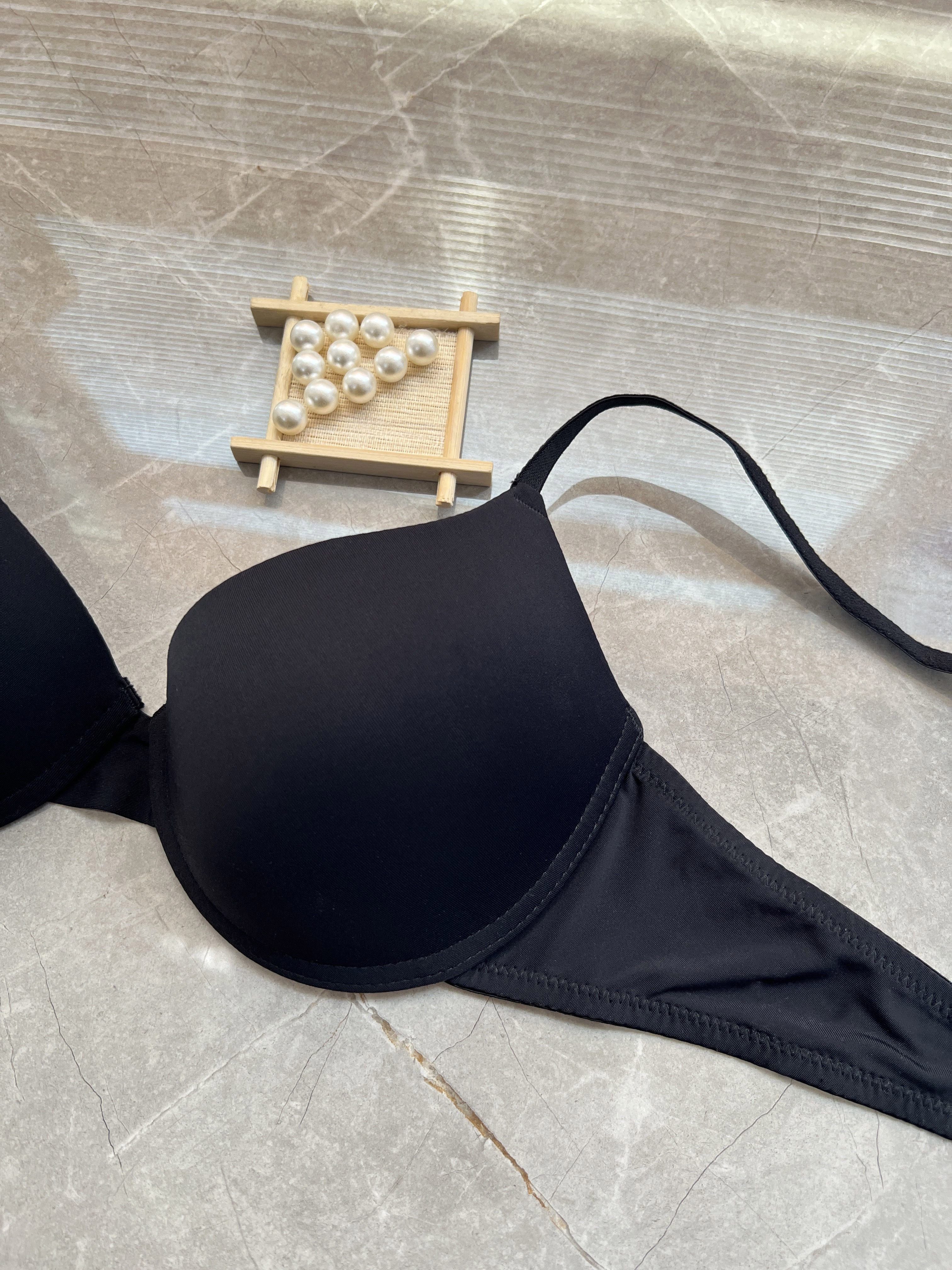 Women's Solid Underwire Lace Push-Up Bra for Sexy Comfort