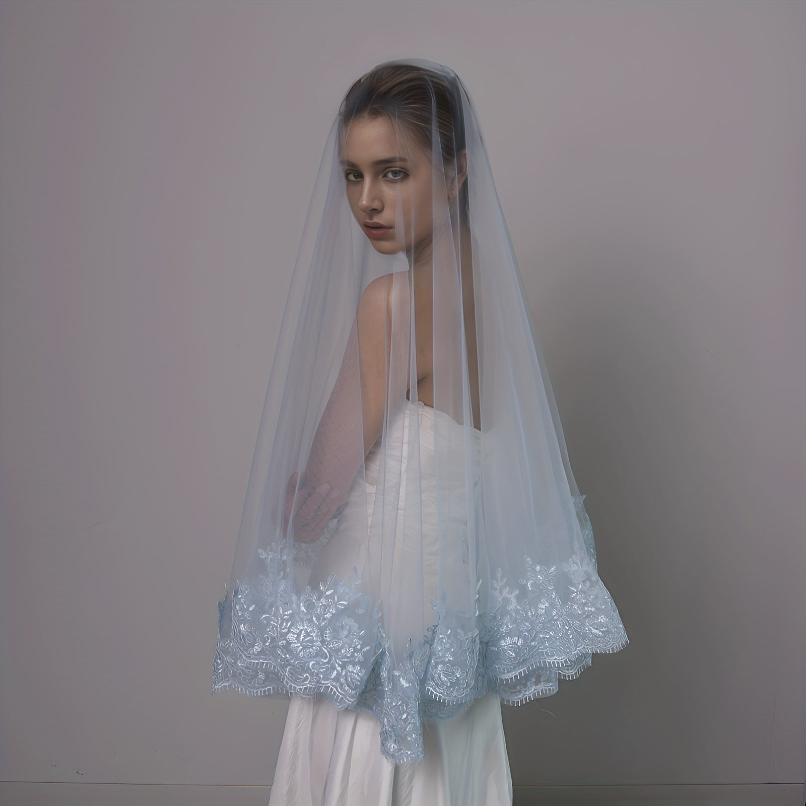 Women's Lace Bridal Veil Single Layer Elegant Wedding Accessory