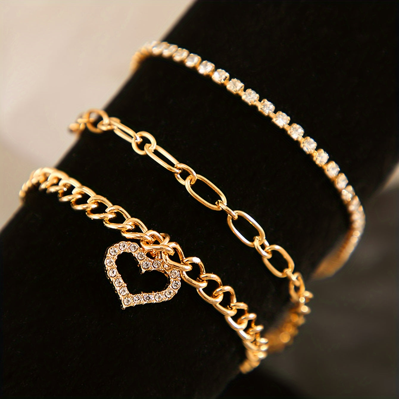Gold-Tone Butterfly Heart Shell Anklet Set for Women Vintage Charm Everyday Wear
