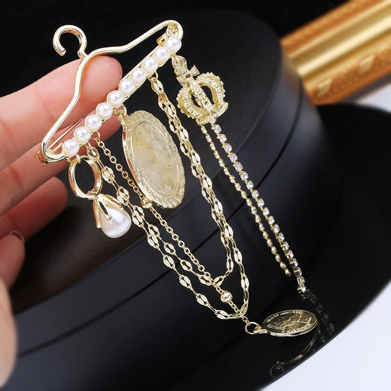 Crystal Flower Brooch Pin with Chain for Weddings and Coats