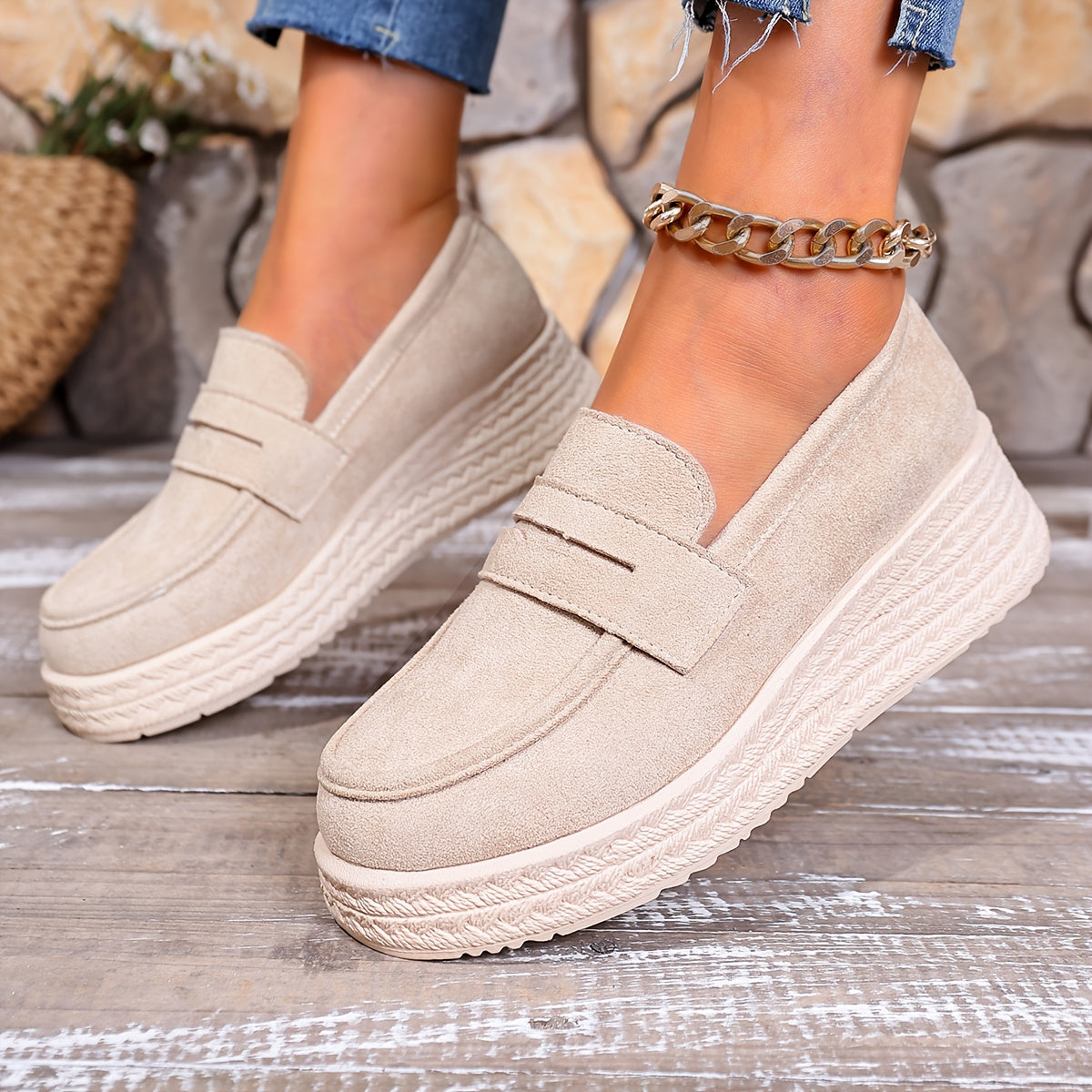 Women's Slip-On Sneakers Black Beige Cushioned Platform All-Season