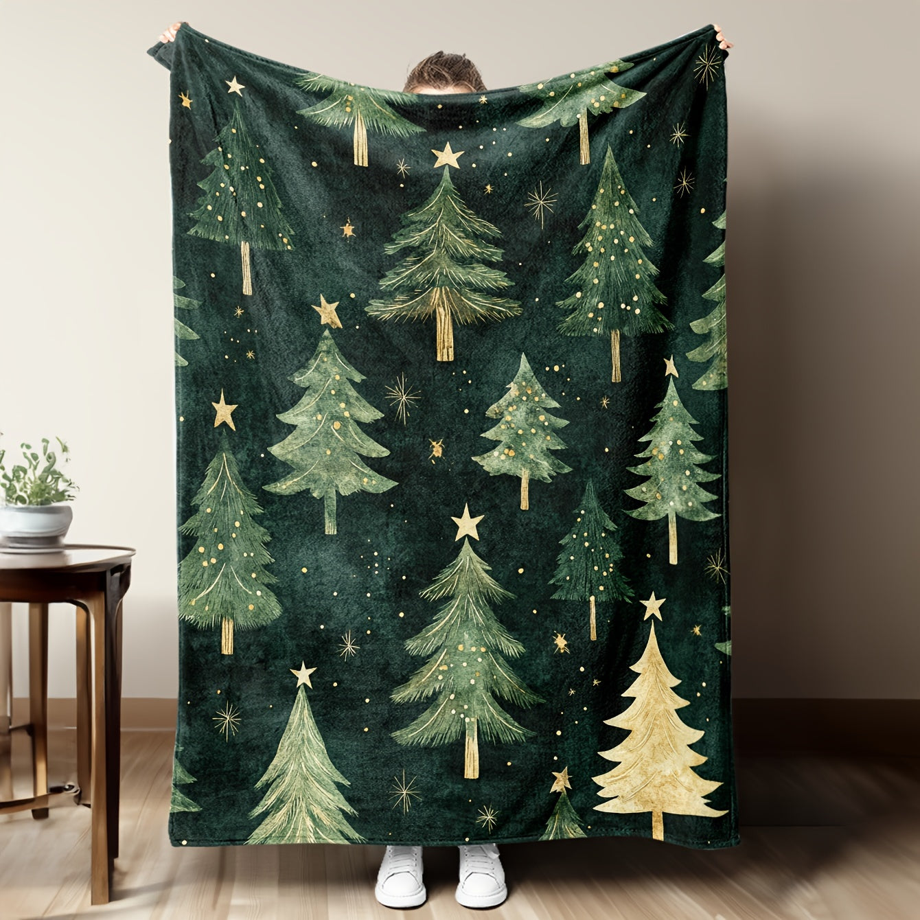 Green Christmas Tree Print Flannel Fleece Throw Blanket Soft Warm Machine Washable