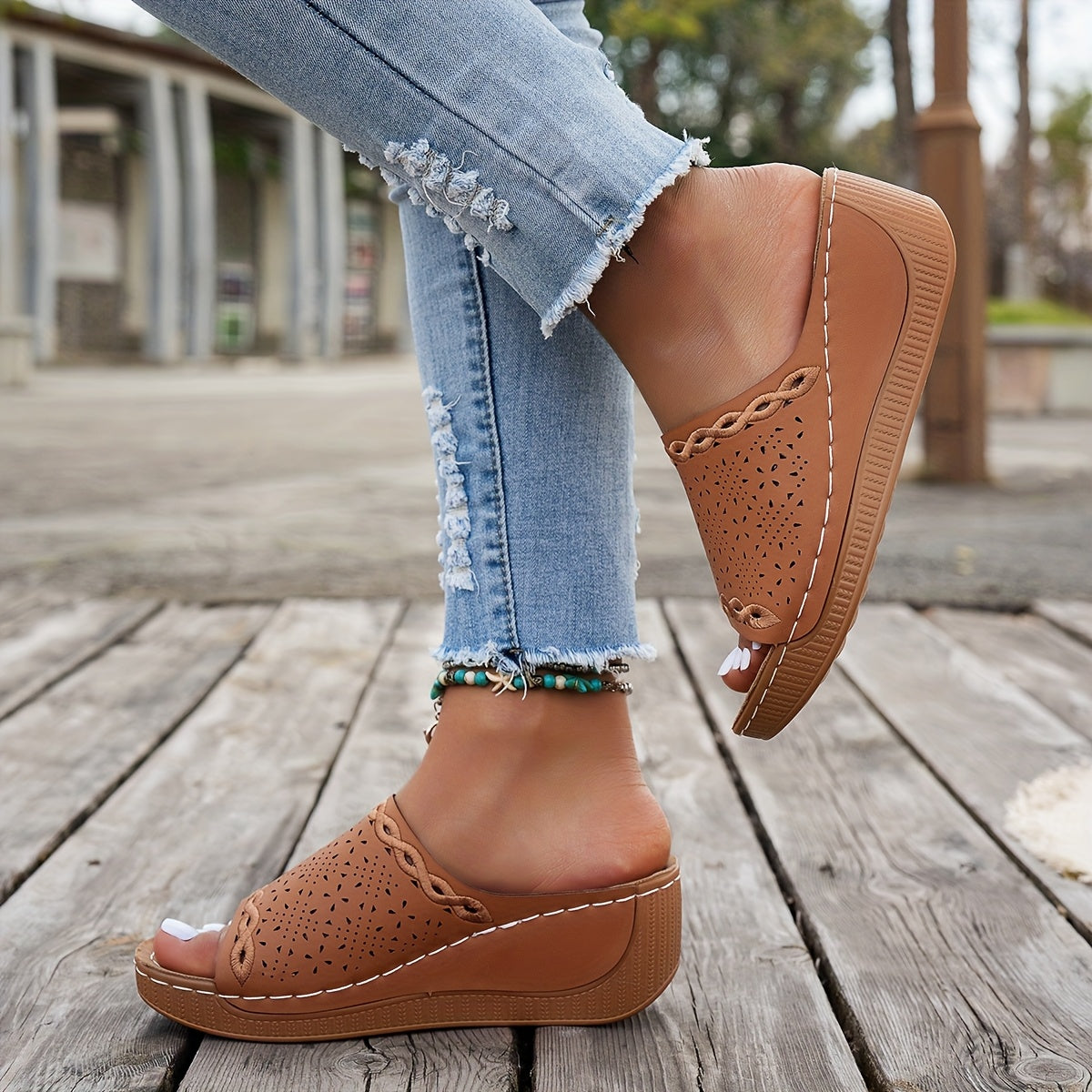 Women's Solid Color Platform Sandals Open Toe Slip-On Summer Lightweight