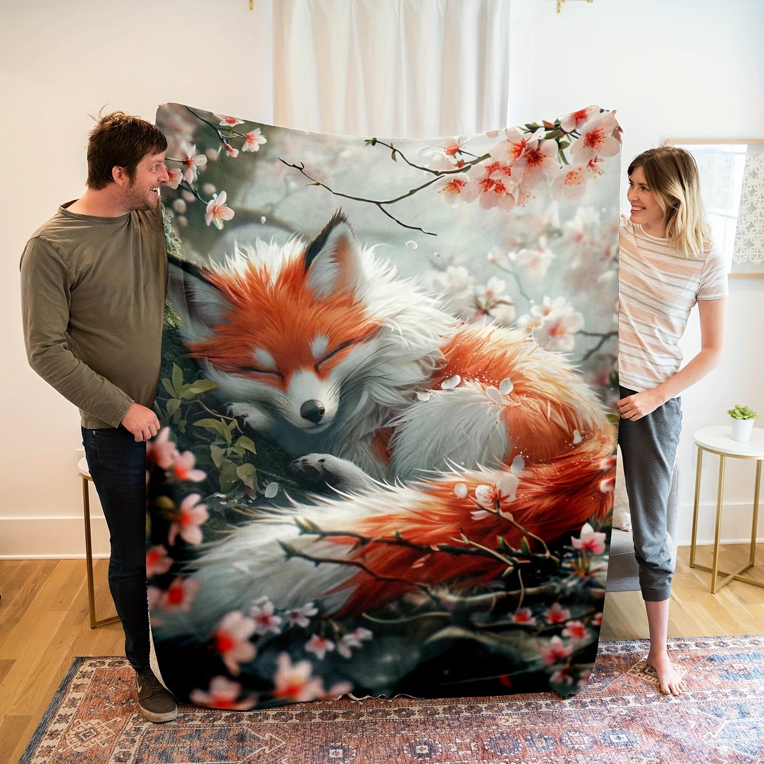 Soft Fox Print Flannel Throw Blanket Hypoallergenic All-Season Couch Bed Travel