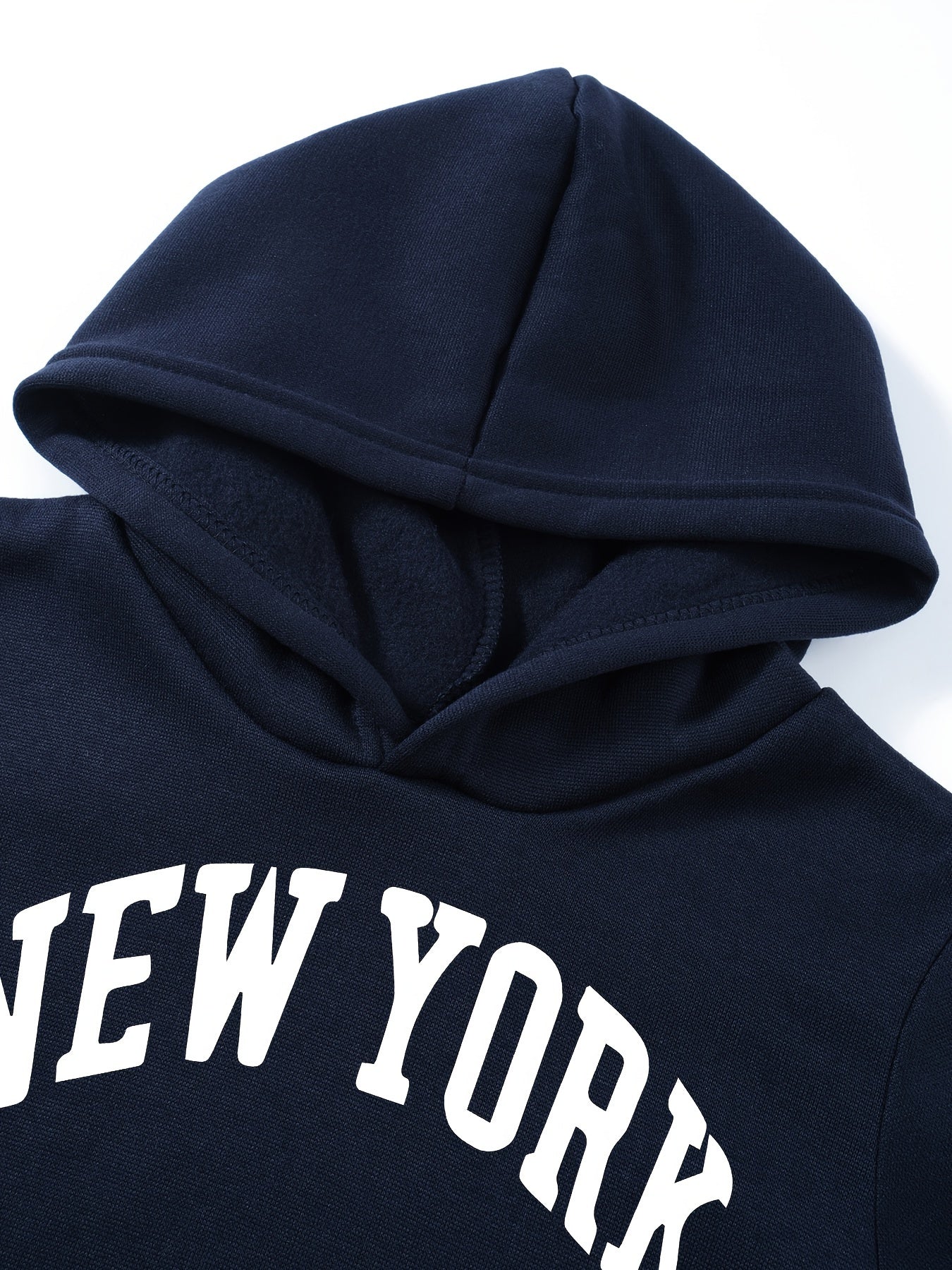 Bolalar uchun Nyu-York harfli printli hoody va sport shimlari to'plami. Kengaytirilgan polyester to'qima matosidan tayyorlangan, cho'ntaklari bor. O'g'il bolalar, qizlar, o'smirlar va bolalar uchun ozgina cho'ziladigan va odatdagi moslikda. Ideal uchun
