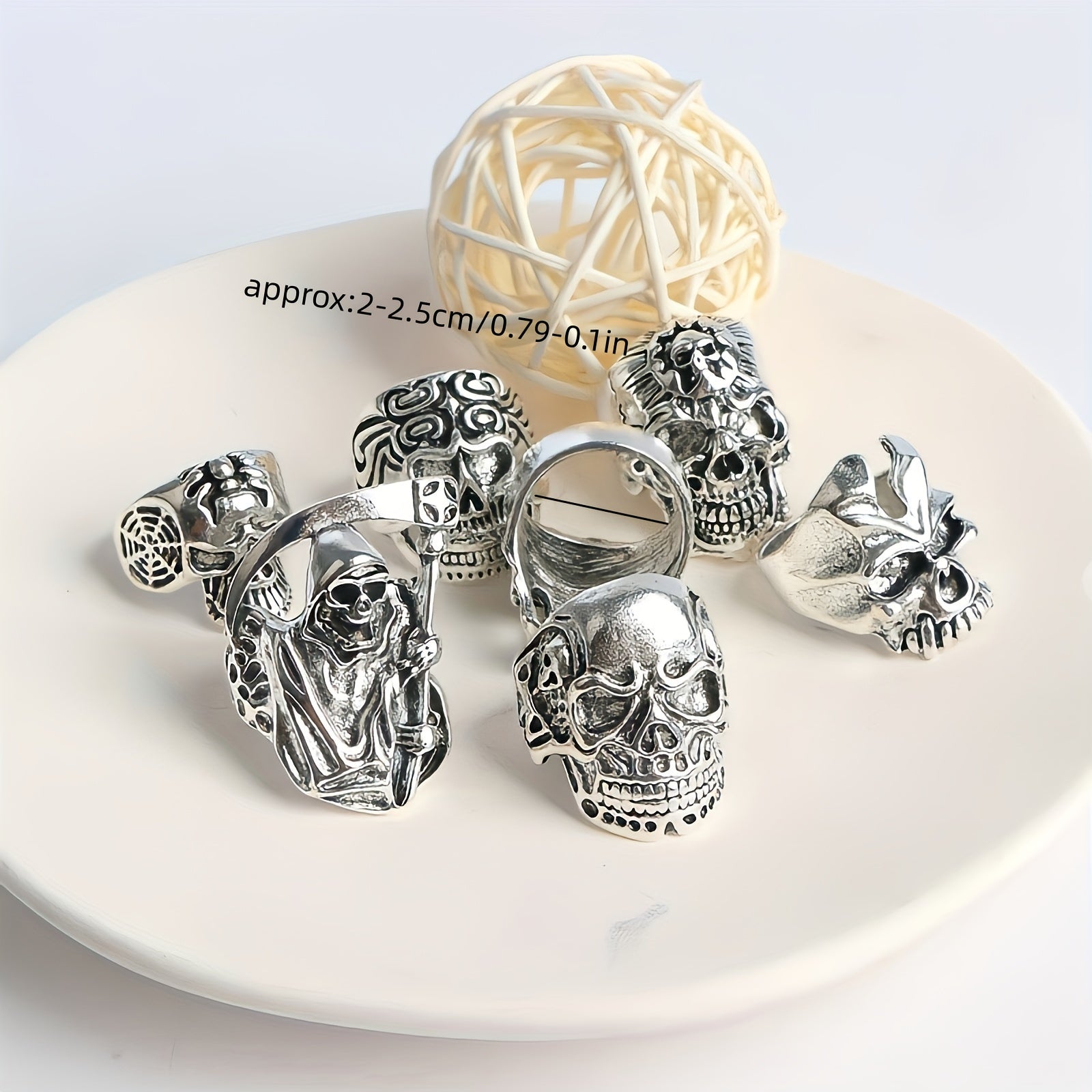Set of 10 Skull Beast Head Claw Rings in Various Styles and Colors Jewelry