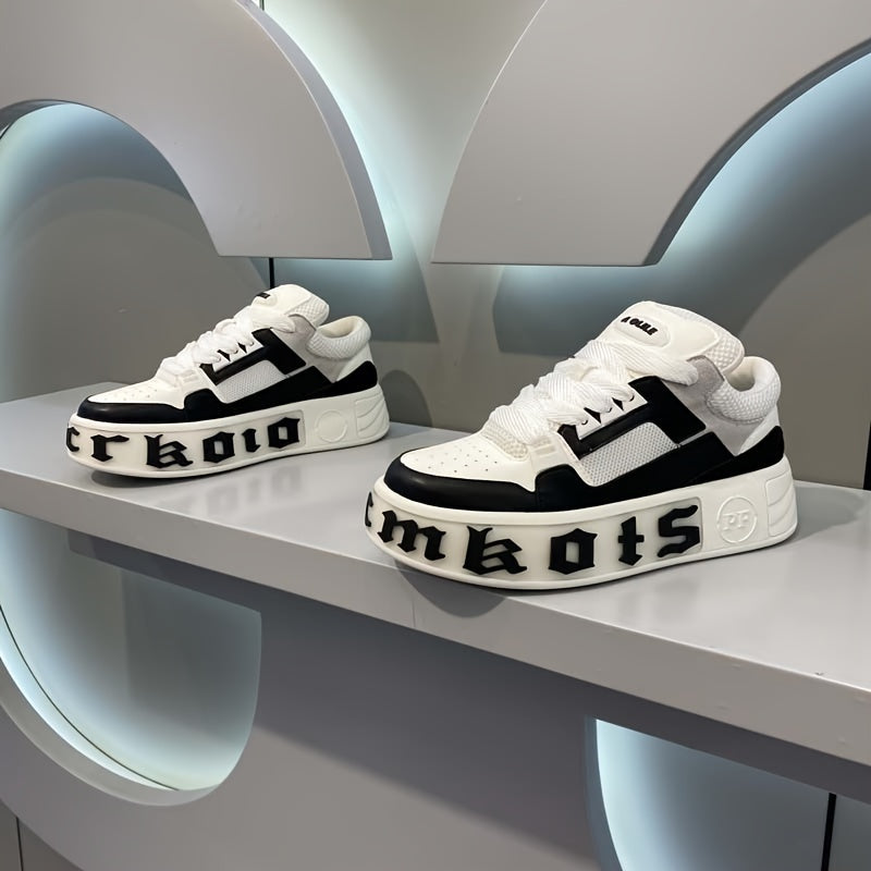 Men's Low Top Skate Shoes Casual Sneakers Non-Slip Comfortable PU Fabric Lace-Up