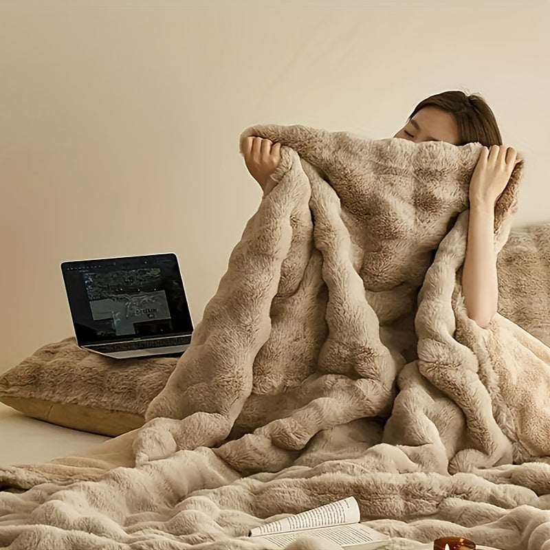 Plush Reversible Bubble Fleece Throw Blanket for Sofa Bed Travel White