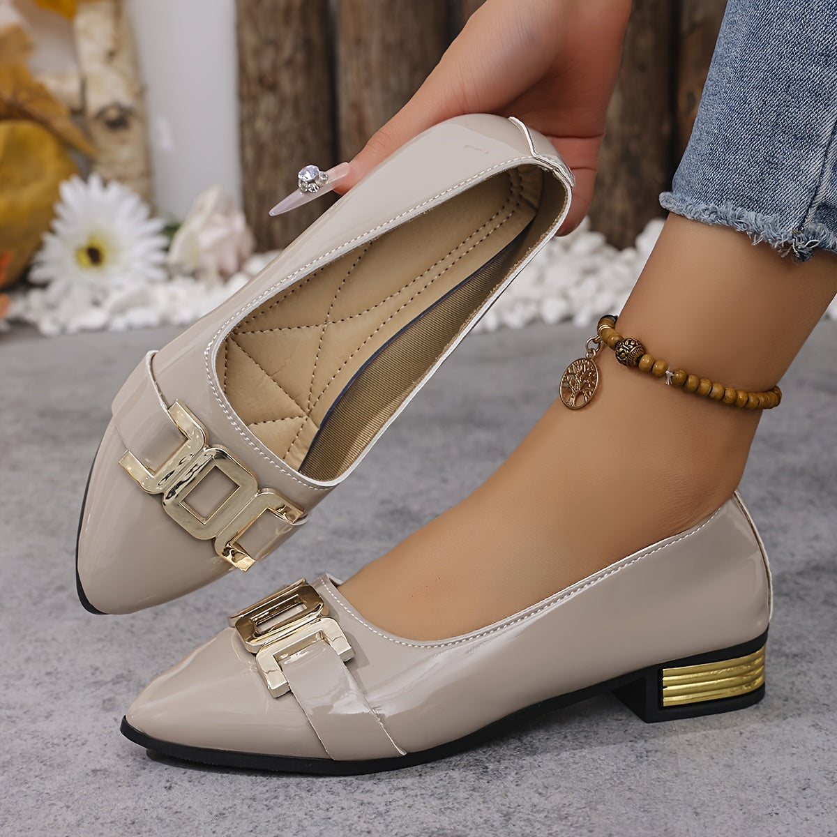 Women’s Slip-On Loafers White Metallic Accent Cushioned Sole Dress Casual