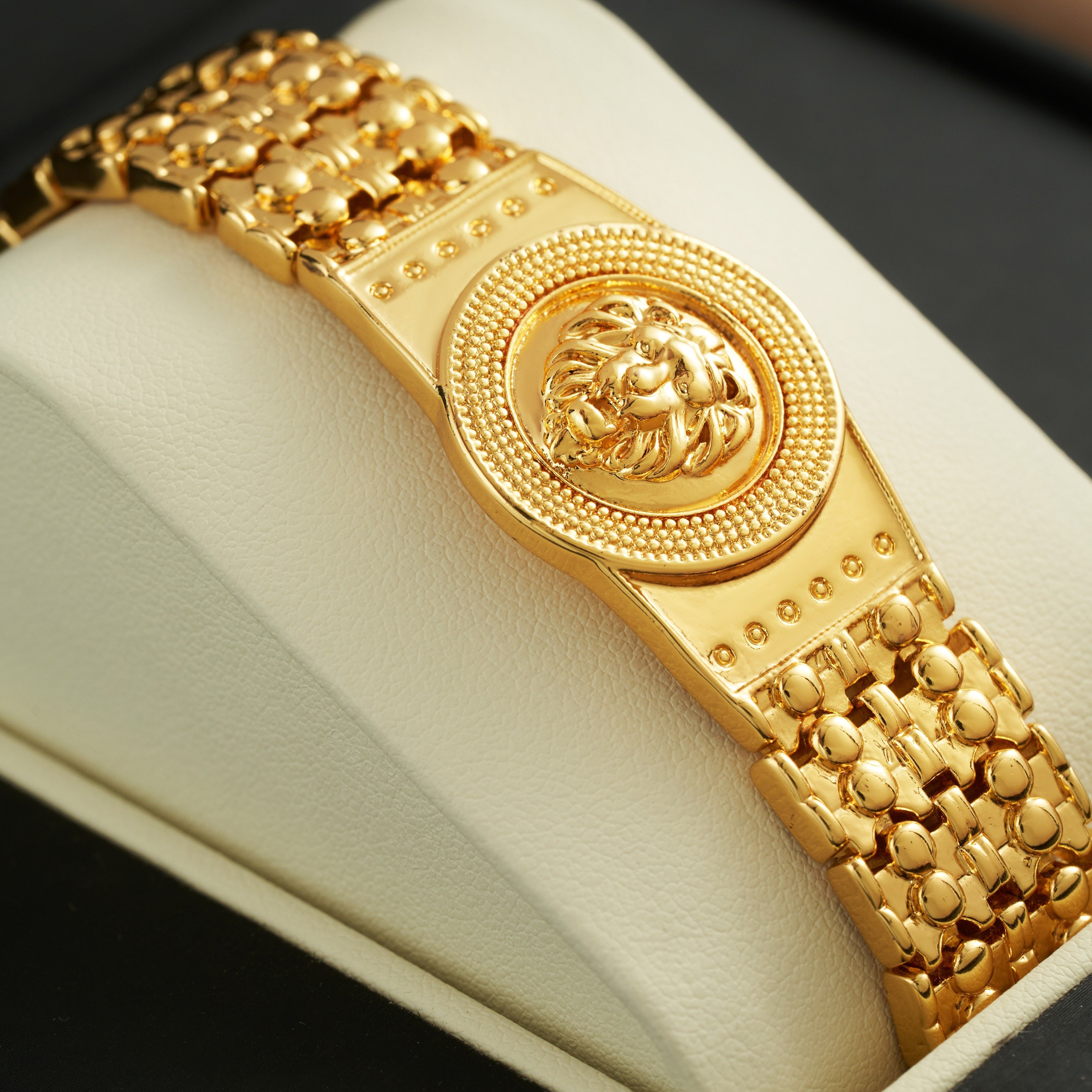 Unisex Gold Plated Copper Lion Head Bracelet Hip Hop Style Jewelry Gift