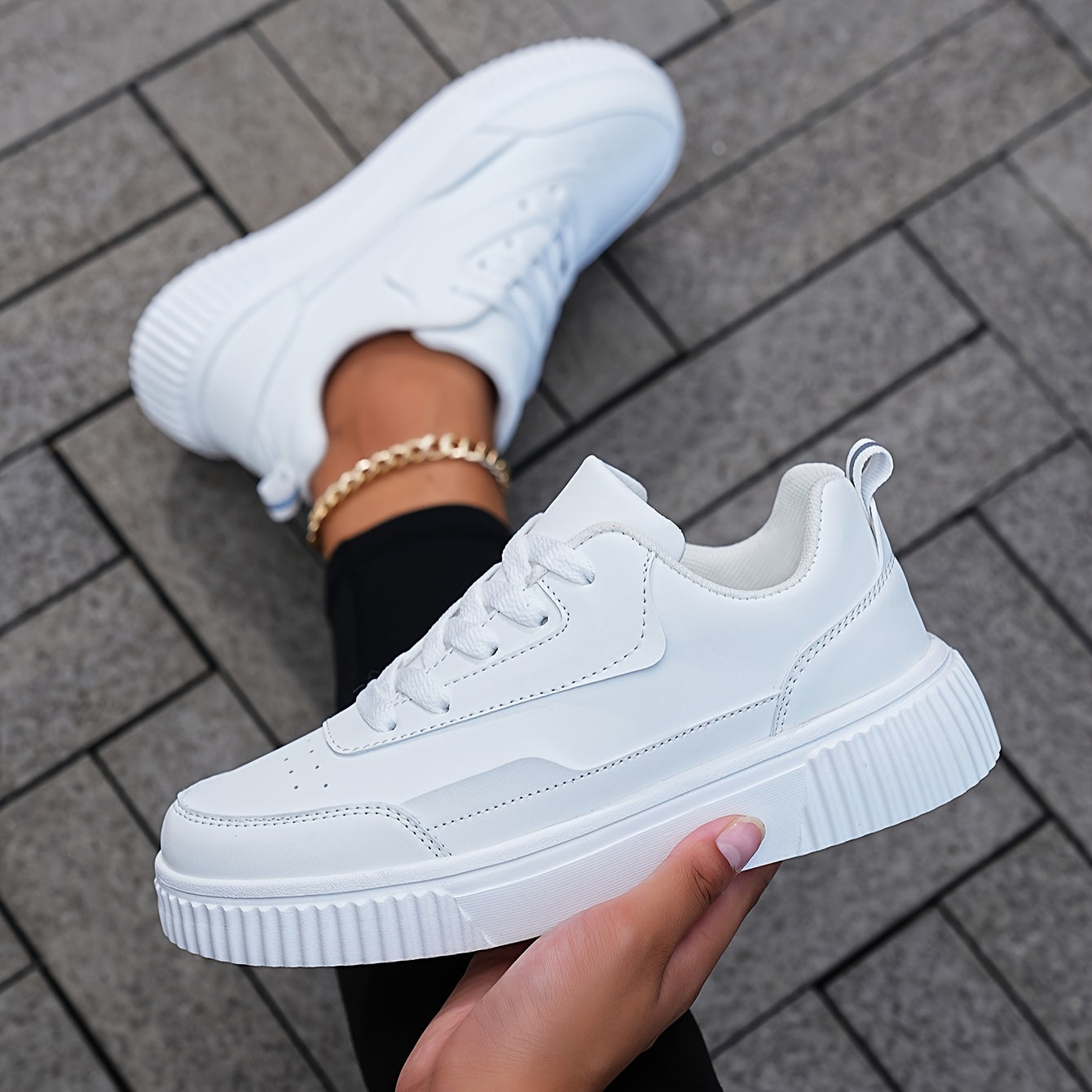 Women's Solid Color Casual Sneakers, Lace Up, Lightweight, Plus Size