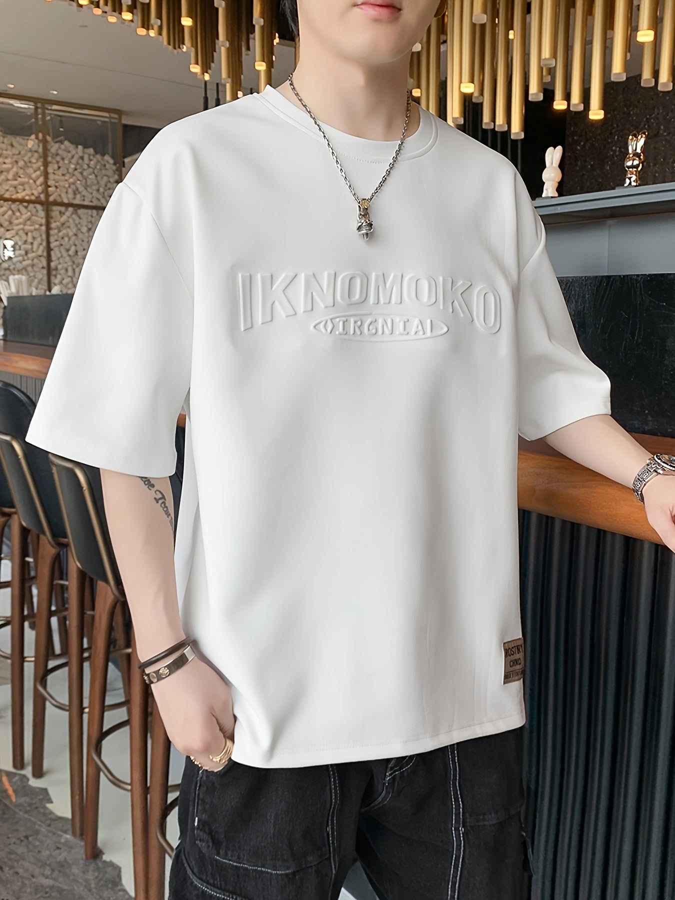 Camiseta de manga corta para hombre, transpirable, de poliéster, con patrón de letras, casual, para verano, ajuste cómodo