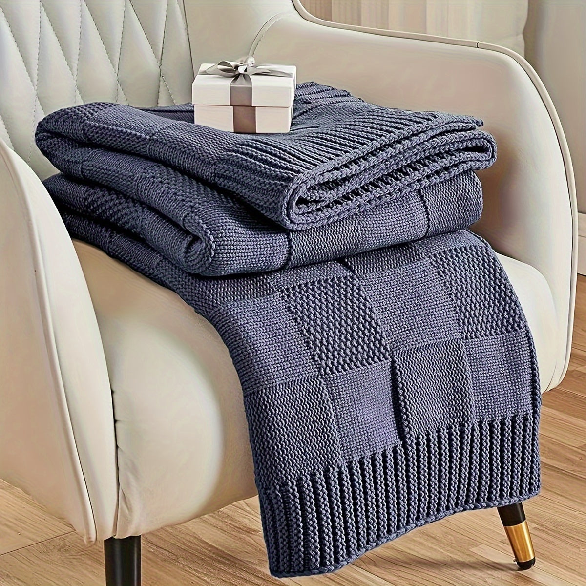 Cozy White Checkered Knit Throw Blanket for Couch and Bed