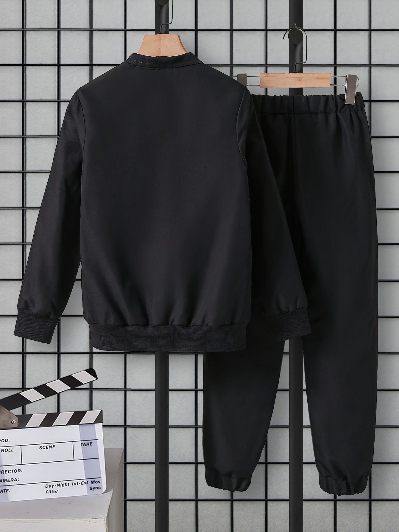 Men's Spring Autumn Casual Outfit Zipper Jacket and Elastic Waist Pants Set for Young Adults