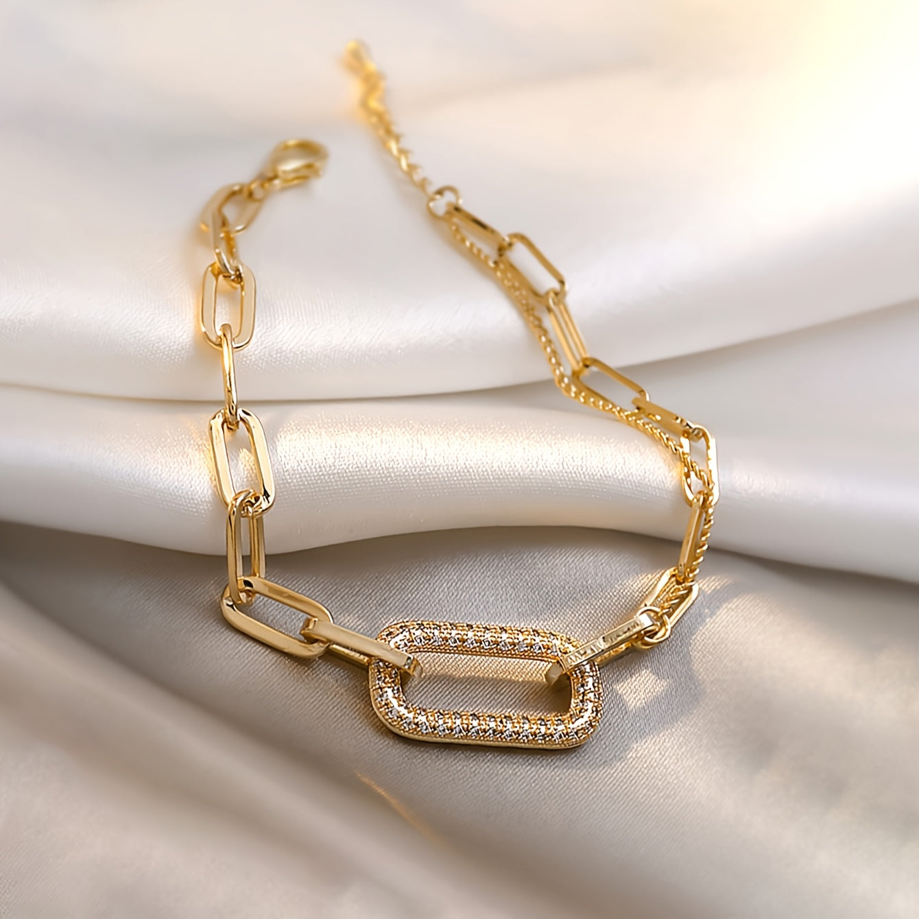 Women's Vintage Style Bracelet with Geometric Hollow Square Rhinestones Alloy Jewelry