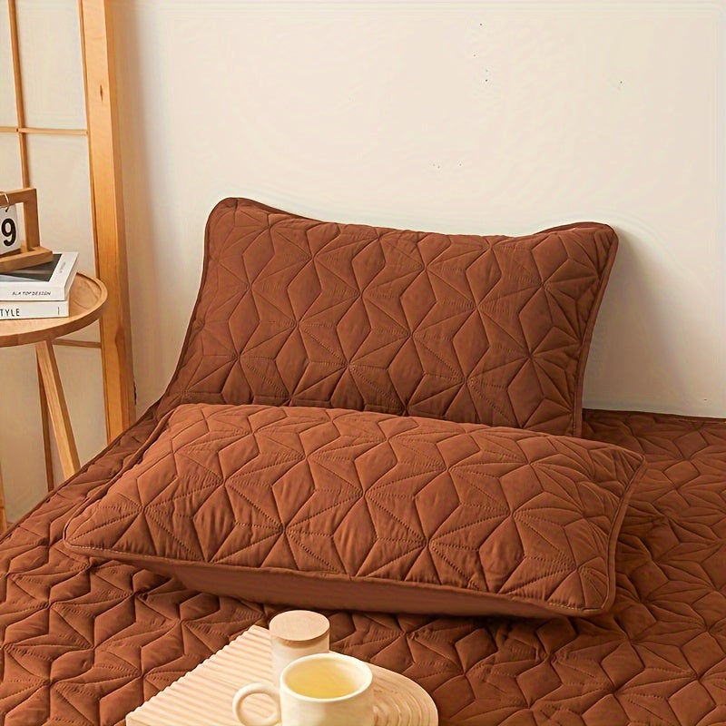 Set of 2 Breathable Waterproof Pillowcases 48x74 cm Soft and Absorbent