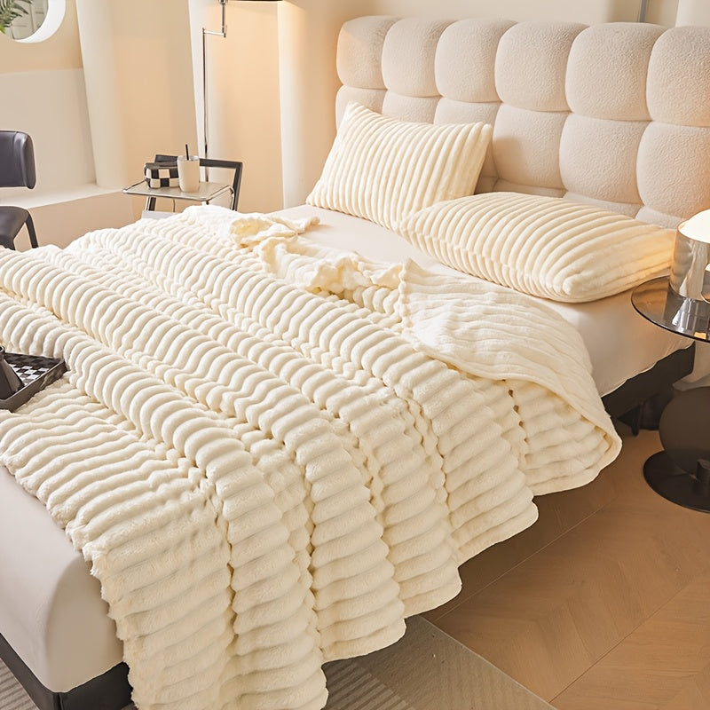 Soft Faux Rabbit Fur Throw Blanket for Couch Bed Travel All-Season Gift