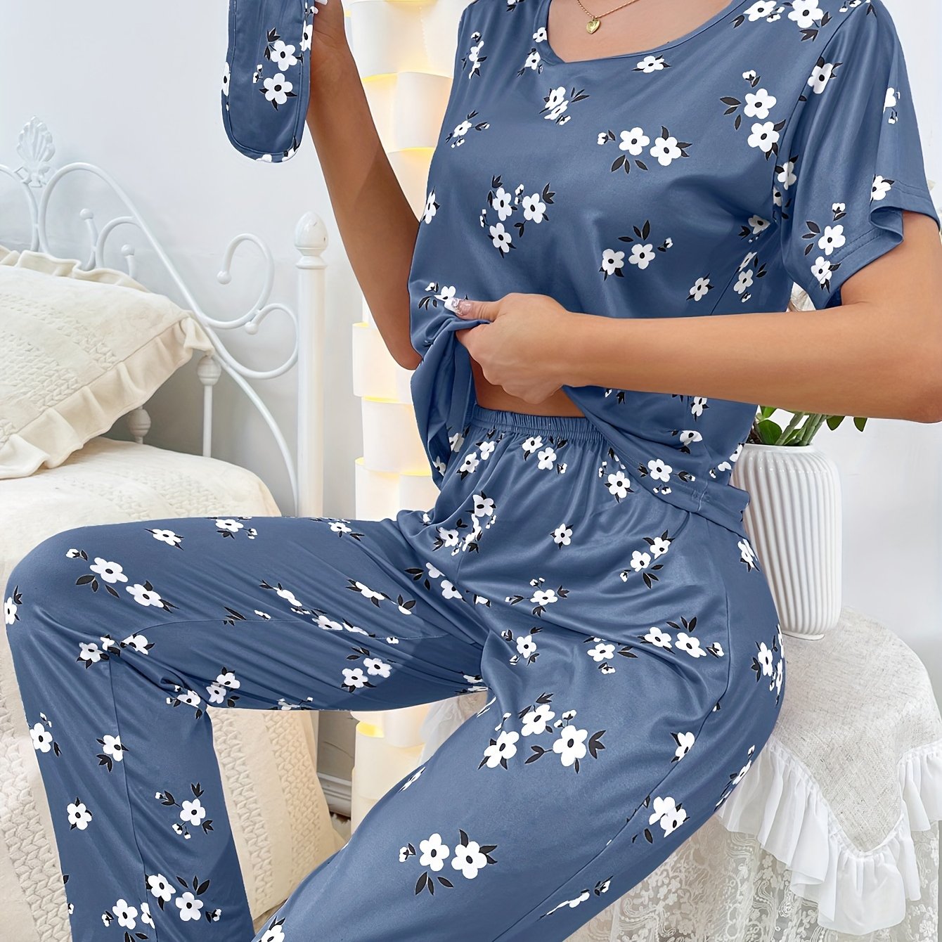 Women's Floral Print Sleepwear Set with Short Sleeve Top and Pants Summer Pajama Lounge Set