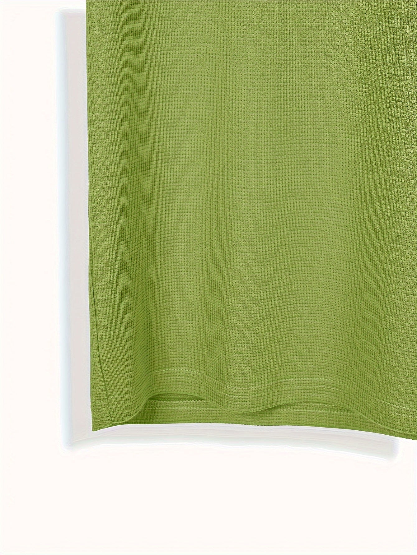 Erkaklar uchun tasodifiy V-yuvalangan trikotaj T-ko'ylagi, Silliq to'q sariq rangda, 100% polyester, mashinada yuvish mumkin, yozgi zaruriy.