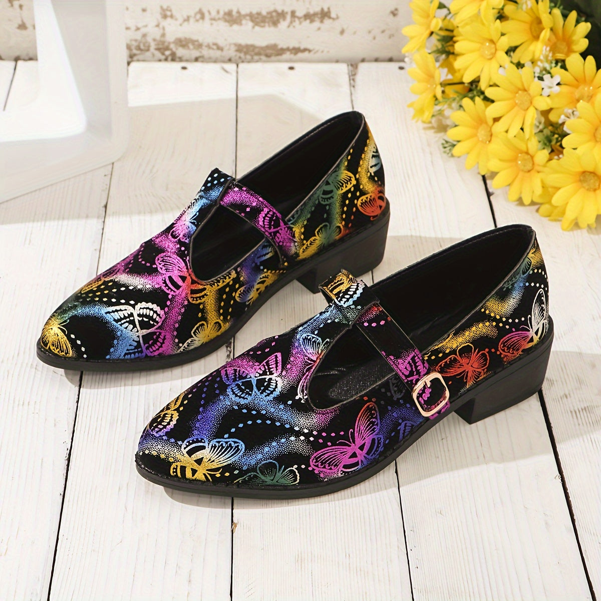 Women's Faux Leather Pointed Toe Flats Retro Casual Shoes Multiple Colors