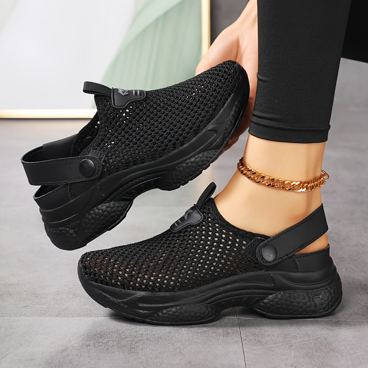 Ayollar uchun nafas oladigan tarmoqli slip-on mokasinalar, qalin tagli