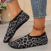 Women's Leopard Print Slip-On Indoor House Slippers with Plush Lining