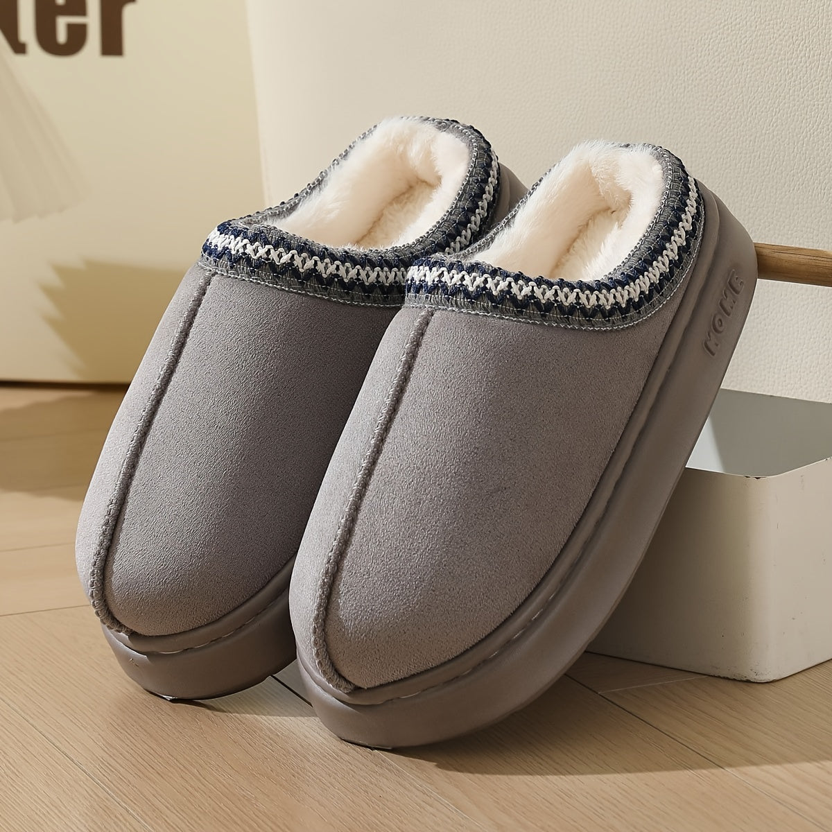 Unisex Plush Fleece-Lined Cozy Winter Slippers Non-Slip Indoor Outdoor