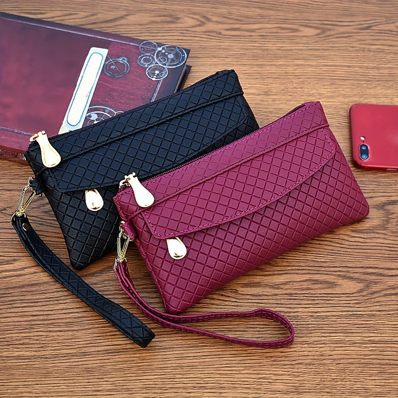 Women's Quilted Argyle Clutch Bag with Zippers and Wristlet for Phone and Coins