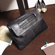 Qora PU clutch sumka, olib tashlanadigan kamar va magnit yopilish bilan