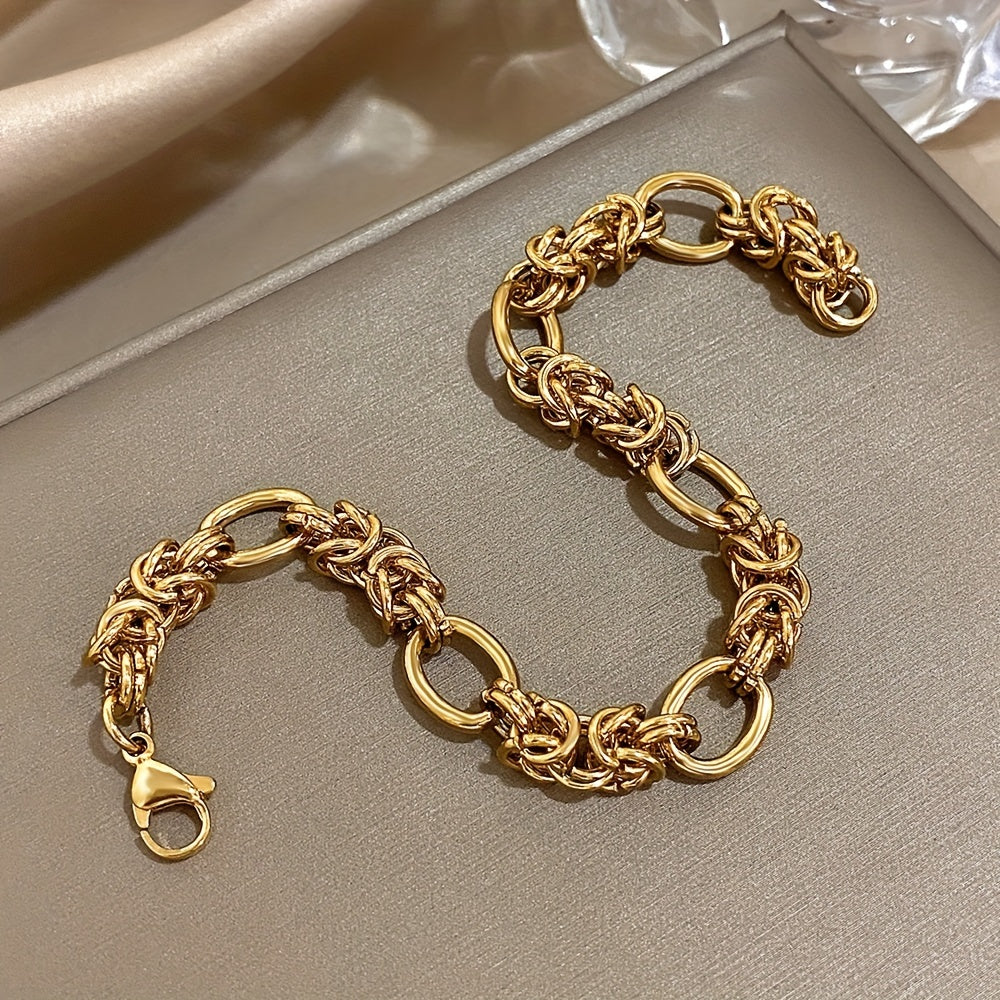 Zarif va ko'p qirrali, ushbu Noxush Po'latdan Yasalgan Ko'p Qavatli Bilaguzuk tasodifiy va jozibali uslublar uchun mukammal aksessuar. Ushbu zamonaviy buyum bilan ta'til kiyimlaringizga noziklik qo'shing.