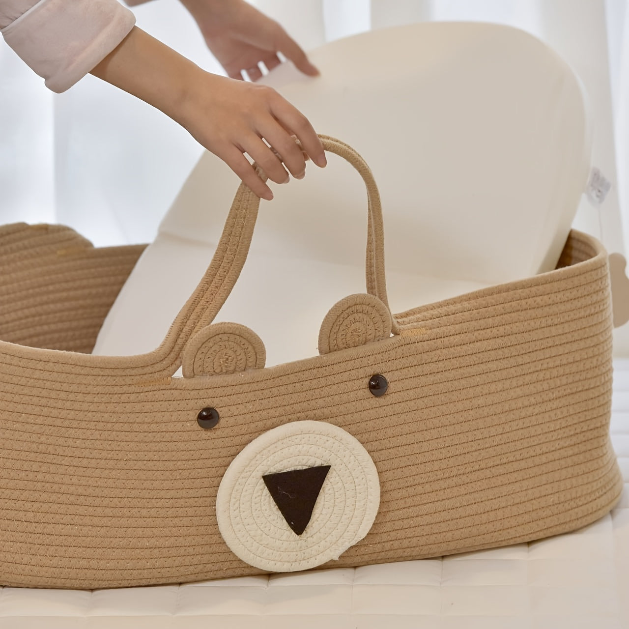 Baby Crib with Bear Design and Foldable Fabric Cradle with Storage Basket for Newborns to 3 Years
