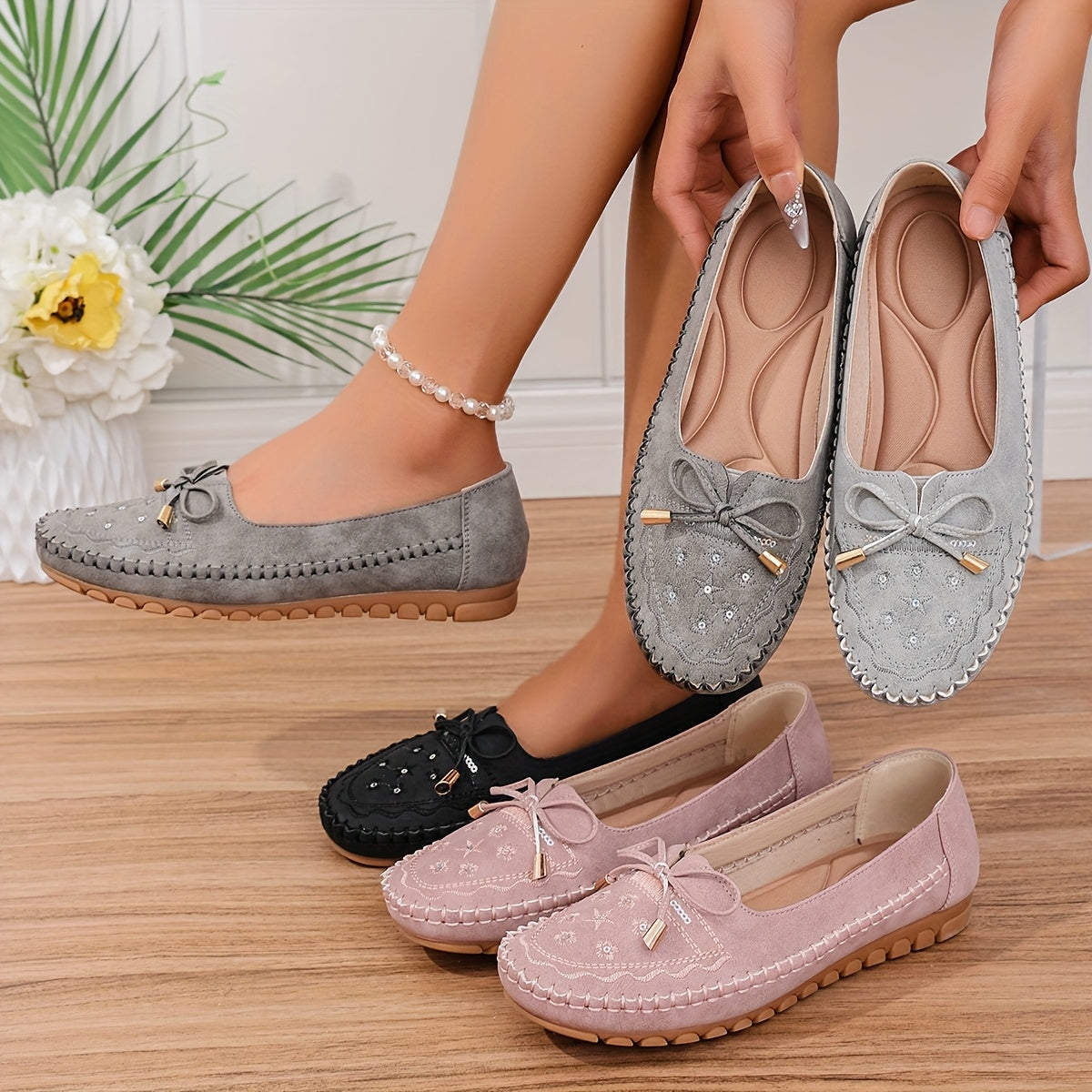 Women's Slip-On Loafers Soft PU Comfortable Breathable All-Season Black Grey Pink