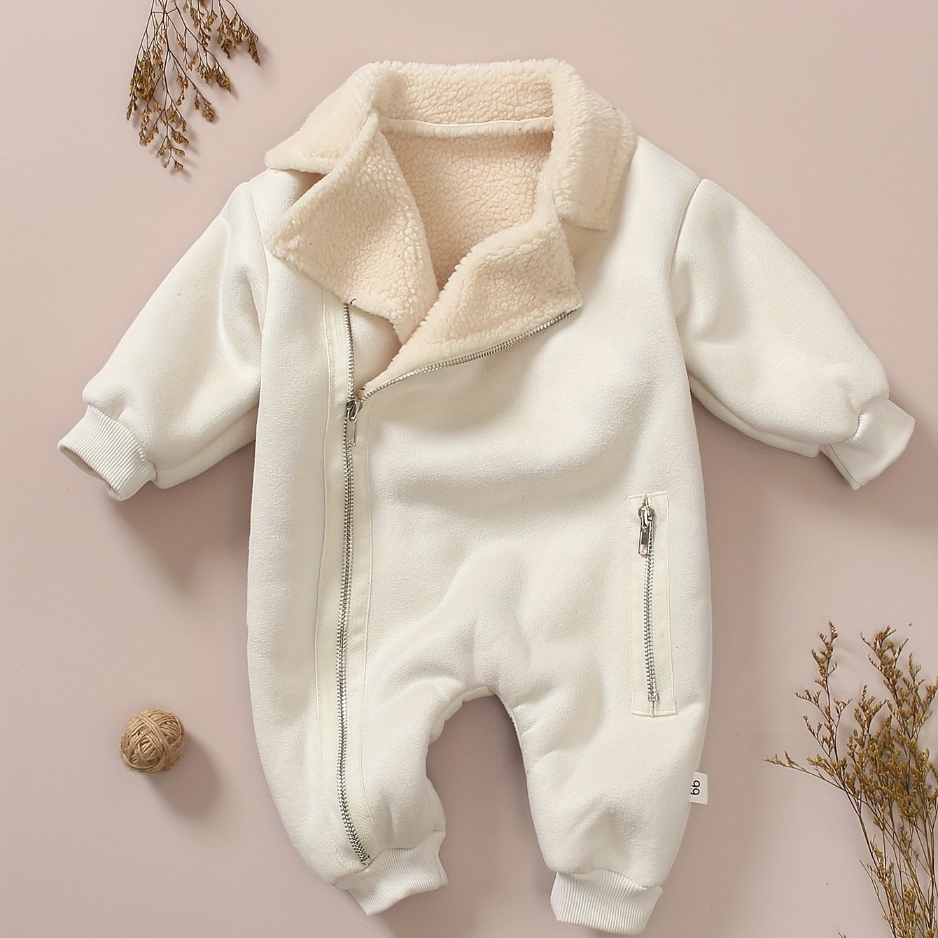 Bolalar uchun qishki kombinezon - Yumshoq fleytsli, bir rangli, zipli yaka, keng kesim, mashinada yuvish mumkin. O'g'il va qizlar uchun ideal, ochiq havoda faoliyatlar uchun mukammal.