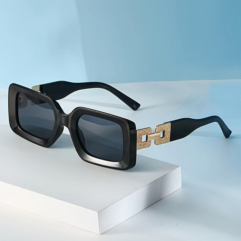 Square Frame Glasses with Chain Detail for Parties and Outdoor Activities