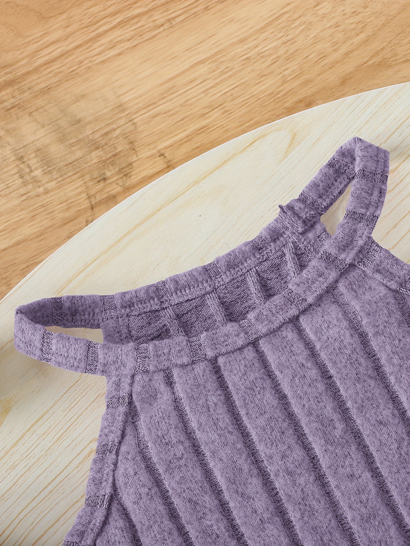 Летний комплект для девочек включает топ-корсет и фиолетовые шорты из трикотажной ткани, моется в машине, подходит для активного отдыха