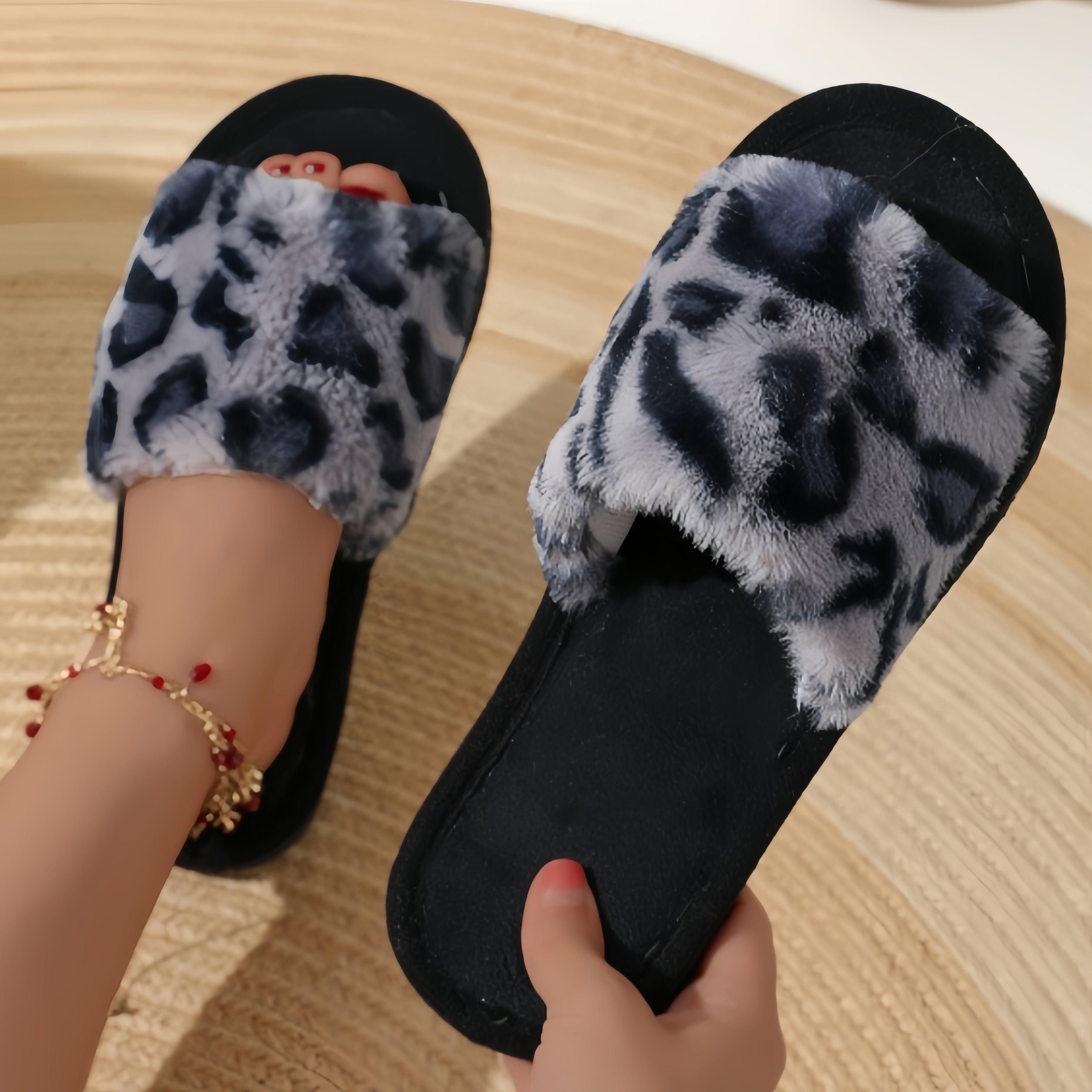 Women's Leopard Print Fuzzy Open-Toe Slippers Plush Warm House Shoes