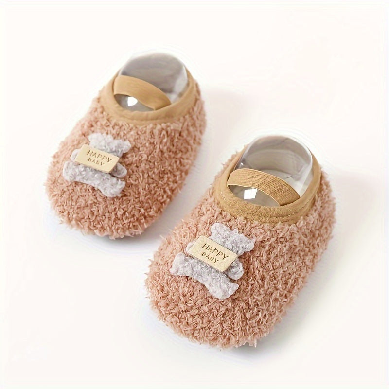 Yoz va qish uchun bolalar uchun yangi yoqimli ayiq issiq uy poyabzallari, sirpanishga qarshi taglik va engil dizayn bilan, o'g'il va qizlar uchun ideal.