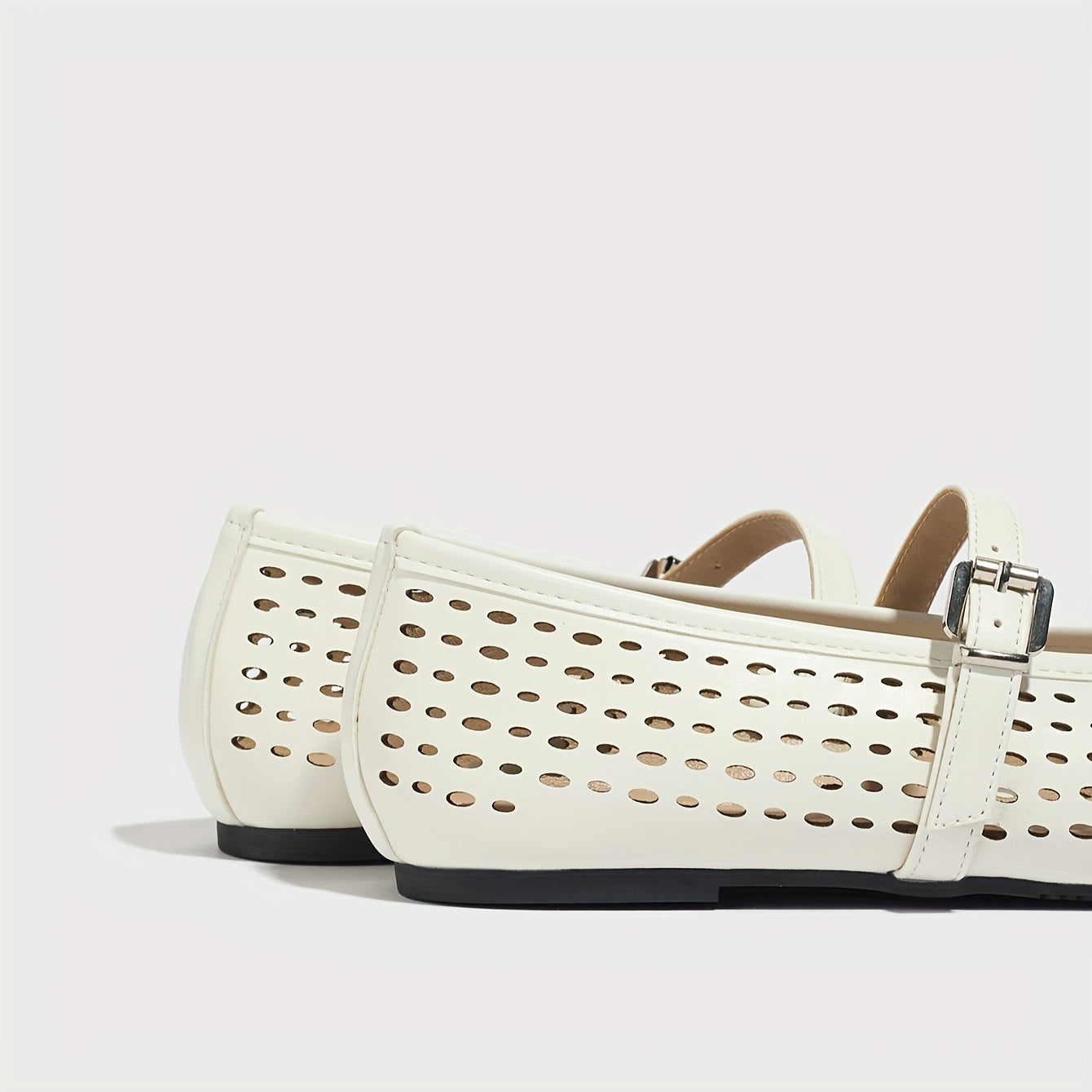 Women's Breathable Cut-Out Mary Jane Flats Synthetic Ballet Shoes with Adjustable Buckle